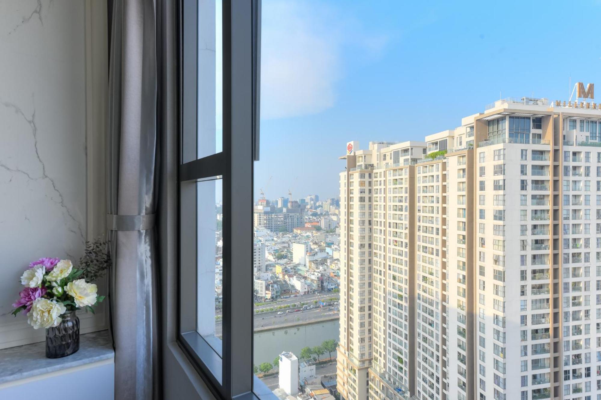 Rem Rivergate Garden Pool Signature - Free 4G Sim For 3 Nights Booking Cidade de Ho Chi Minh Exterior foto